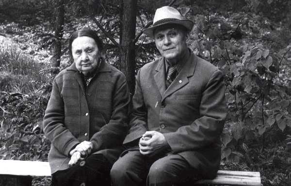Зоська Верас і Сяргей Новік-Пяюн. 1977 г.